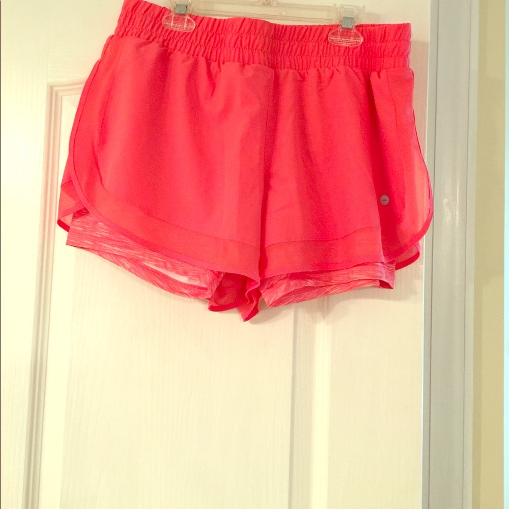 Running shorts